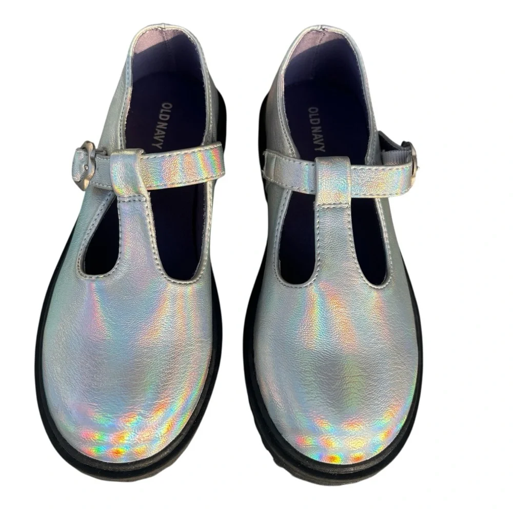 Old Navy NWOT Silver Iridescent Mary Jane Shoes
